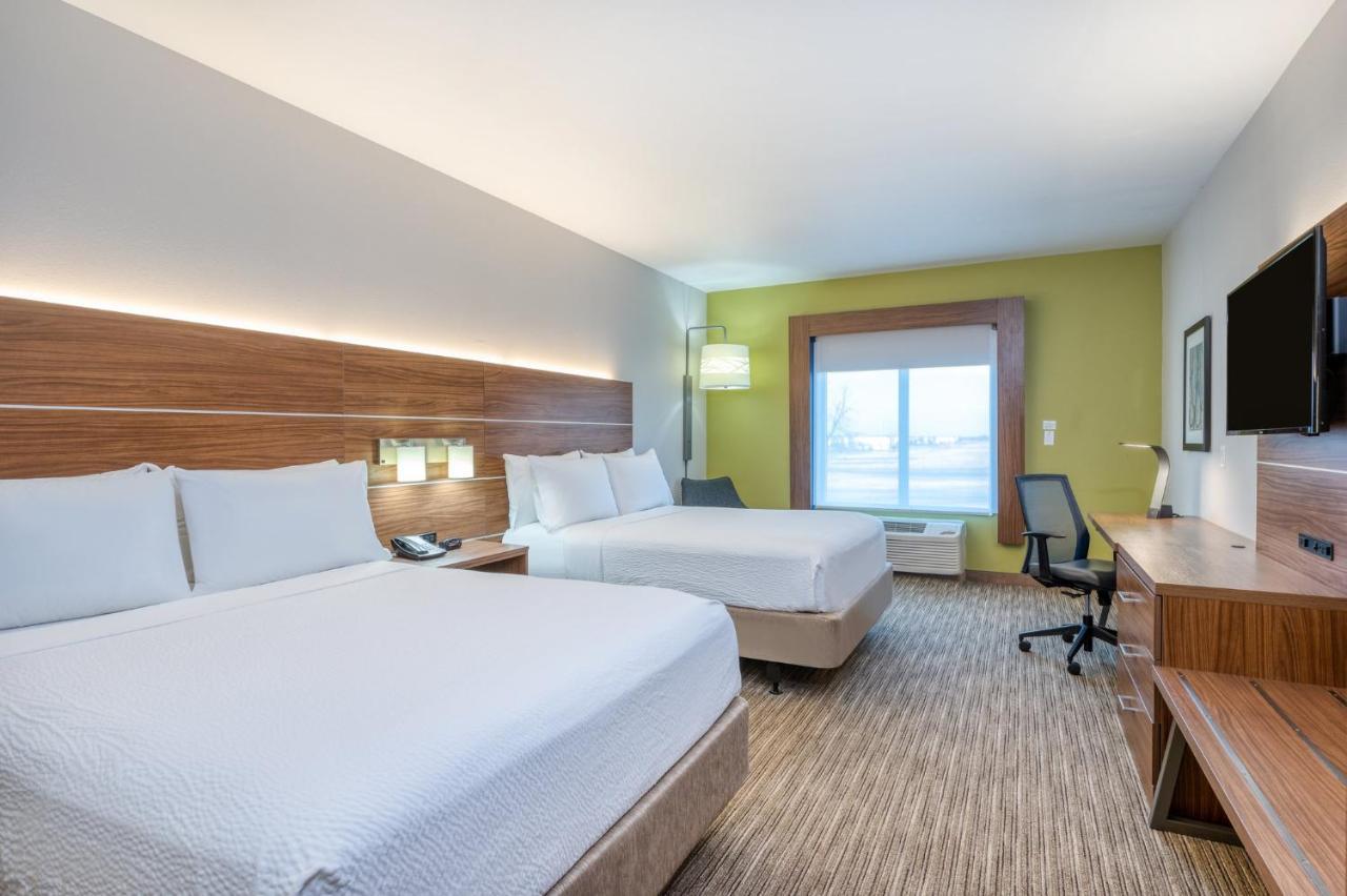 Holiday Inn Express Troy By Ihg Exterior photo