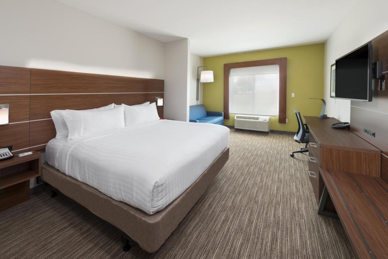 Holiday Inn Express Troy By Ihg Exterior photo